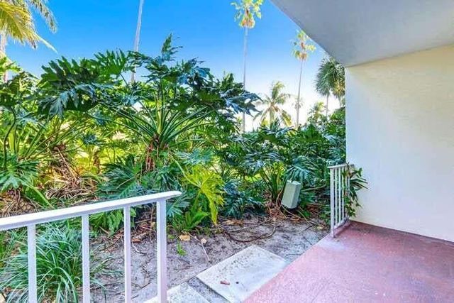 917 N Flagler Drive 102, West Palm Beach, FL 33401