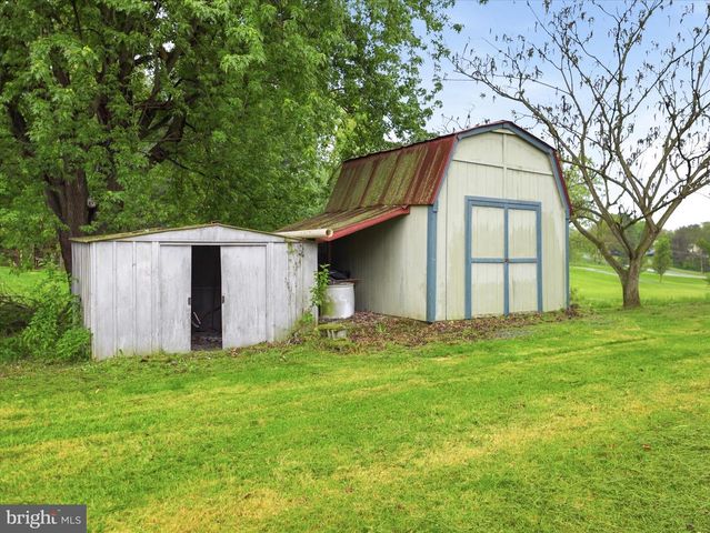 13020 RESH RD, Hagerstown, MD 21740