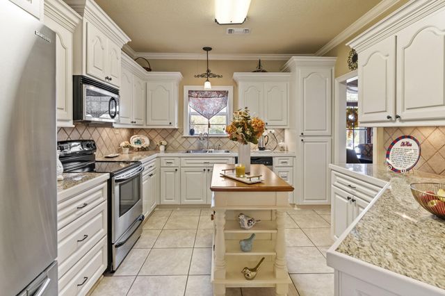 30 Ridgeside, Hattiesburg, MS 39402