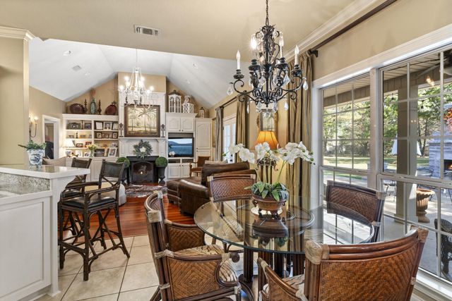 30 Ridgeside, Hattiesburg, MS 39402