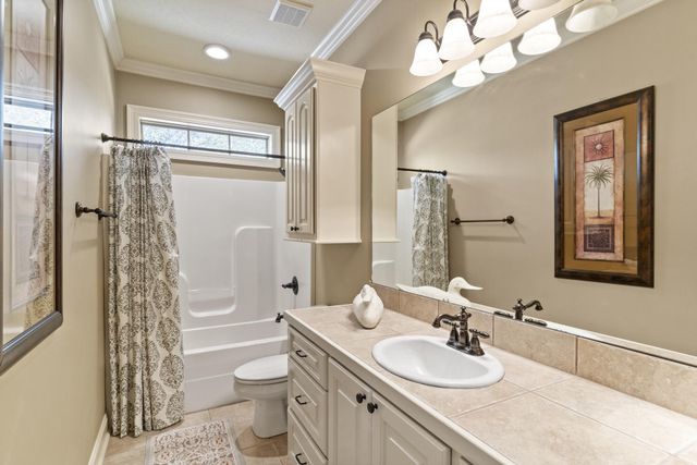 30 Ridgeside, Hattiesburg, MS 39402