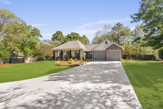 30 Ridgeside, Hattiesburg, MS 39402