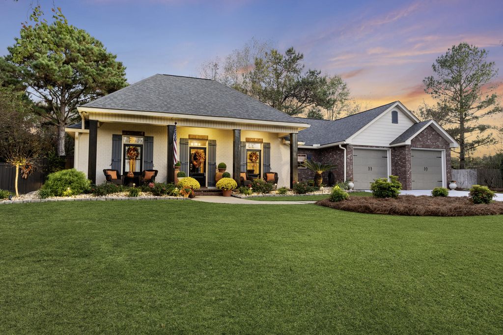 30 Ridgeside, Hattiesburg, MS 39402