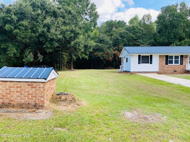 1924 Millie Christine Road, Whiteville, NC 28472