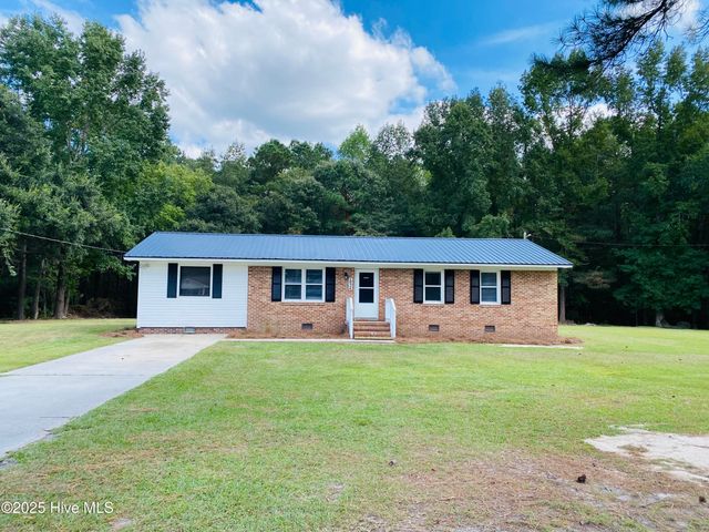 1924 Millie Christine Road, Whiteville, NC 28472