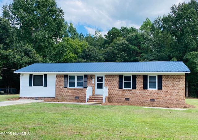 1924 Millie Christine Road, Whiteville, NC 28472