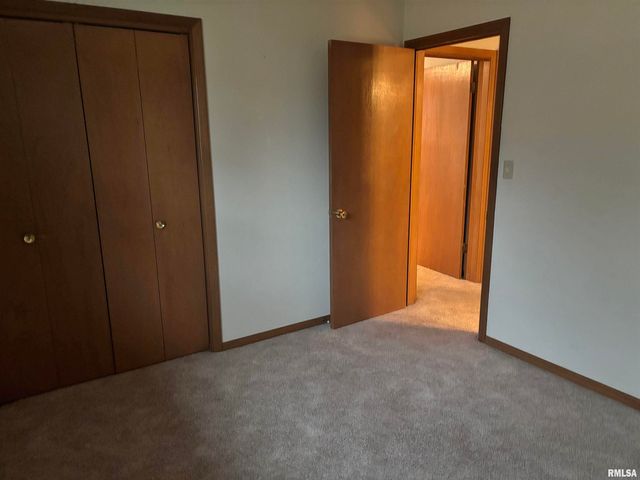 1401 6TH Street A, Orion, IL 61273