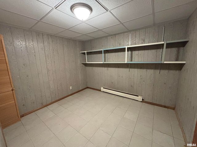 1401 6TH Street A, Orion, IL 61273