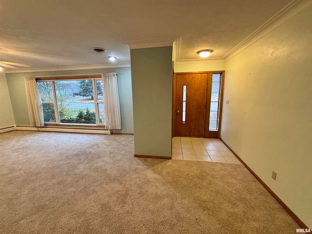 1401 6TH Street A, Orion, IL 61273