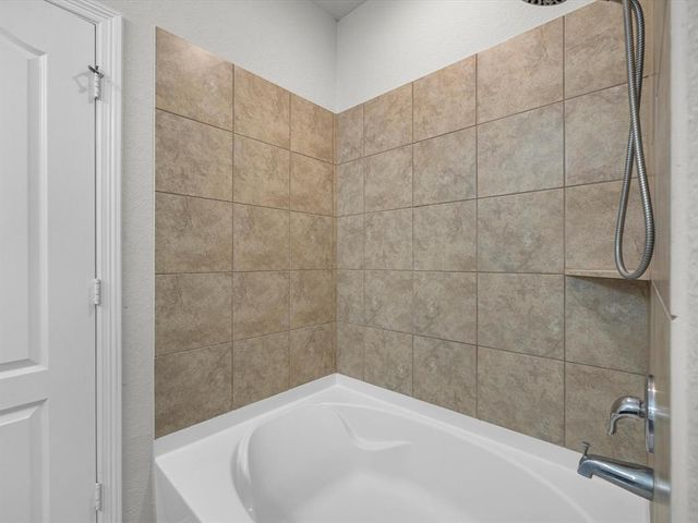 13254 Liliana Glen Lane, Houston, TX 77044