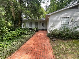 1106 Redbud, Crockett, TX 75835