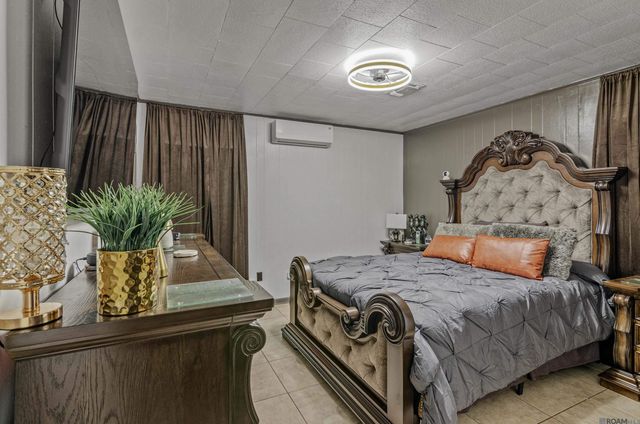 58929 Obier St, Plaquemine, LA 70764