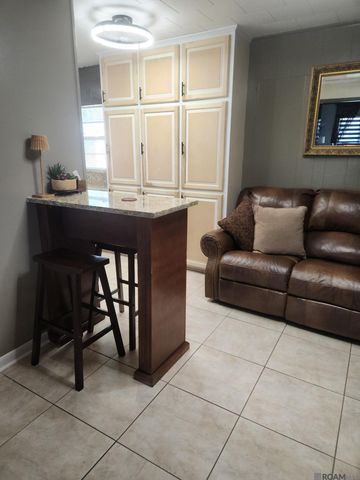 58929 Obier St, Plaquemine, LA 70764