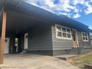 210 N 18th Street, Van Buren, AR 72956