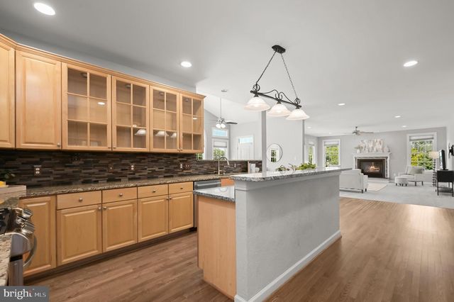 1650 VILLAGE GREEN DR, Woodbine, MD 21797