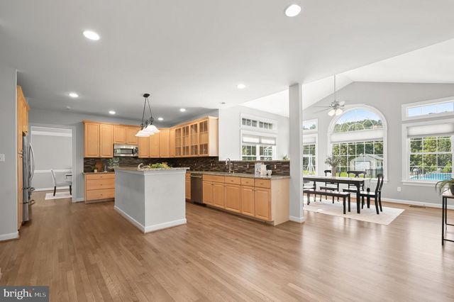 1650 VILLAGE GREEN DR, Woodbine, MD 21797