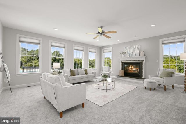 1650 VILLAGE GREEN DR, Woodbine, MD 21797
