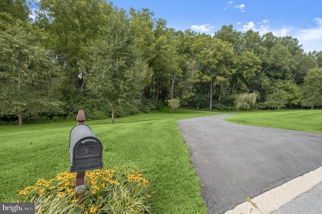 1650 VILLAGE GREEN DR, Woodbine, MD 21797