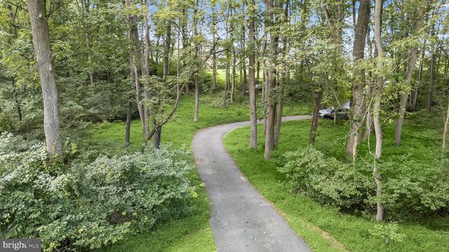 1650 VILLAGE GREEN DR, Woodbine, MD 21797