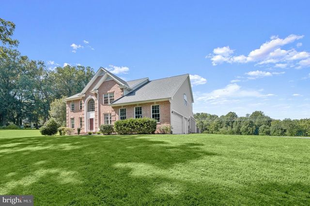1650 VILLAGE GREEN DR, Woodbine, MD 21797
