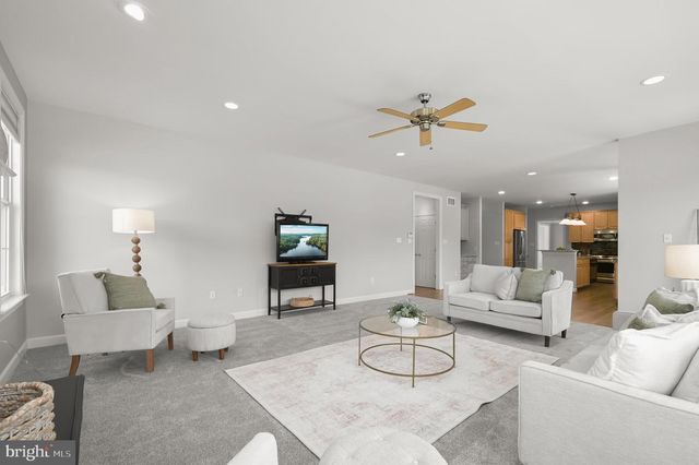 1650 VILLAGE GREEN DR, Woodbine, MD 21797