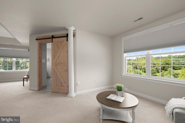 1650 VILLAGE GREEN DR, Woodbine, MD 21797