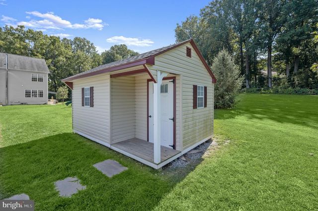 1650 VILLAGE GREEN DR, Woodbine, MD 21797
