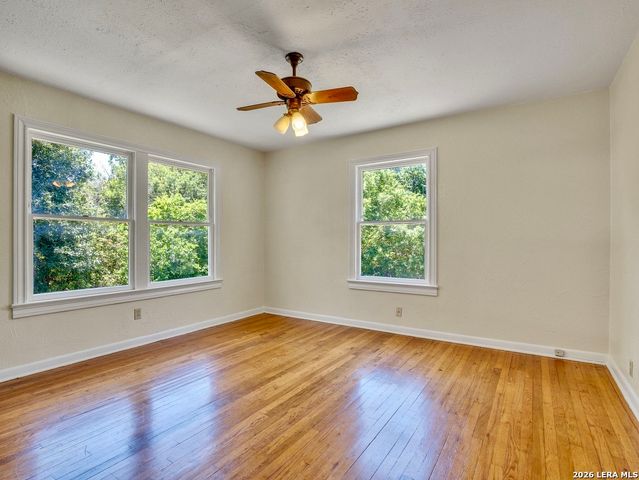 785 Burr, Terrell Hills, TX 78209