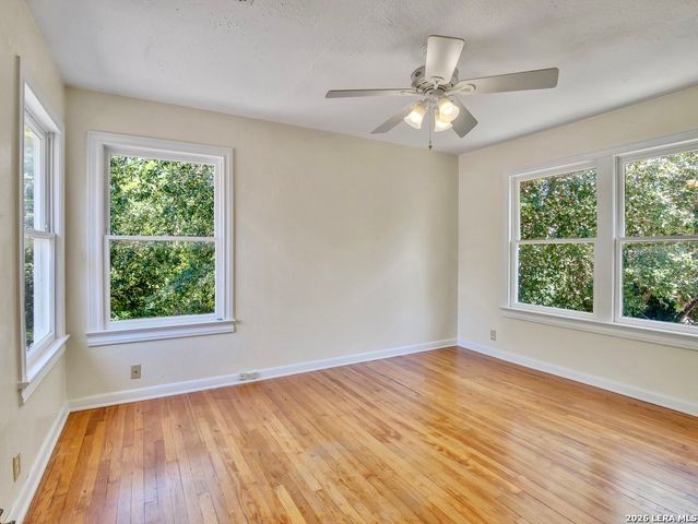 785 Burr, Terrell Hills, TX 78209