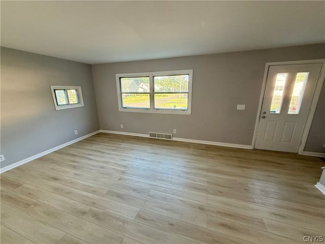 106 Keith Drive, Cicero, NY 13212