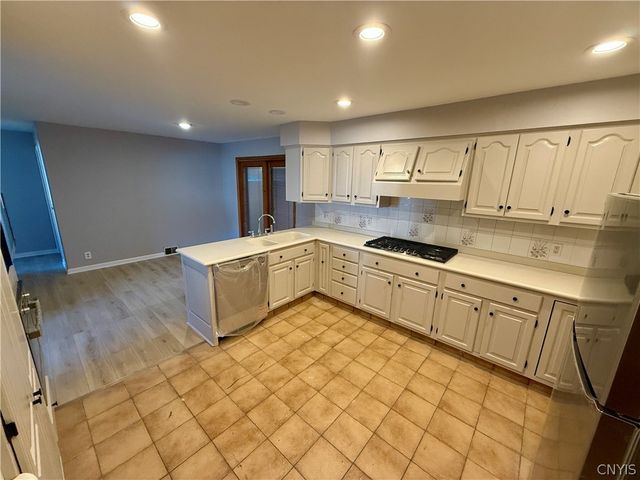 106 Keith Drive, Cicero, NY 13212
