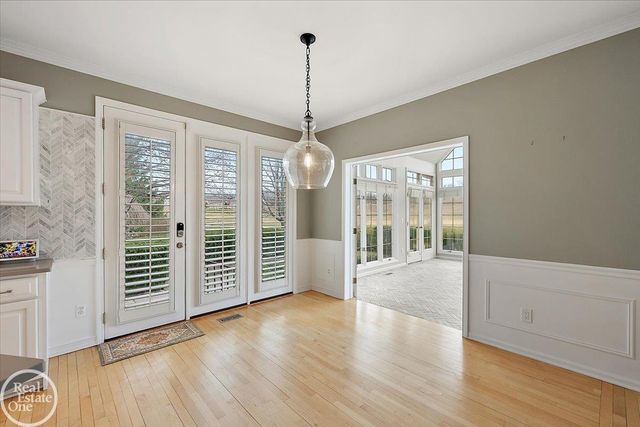 59807 Glacier Ridge N. Drive, Washington Twp, MI 48094
