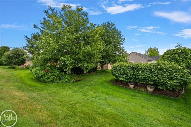 59807 Glacier Ridge N. Drive, Washington Twp, MI 48094