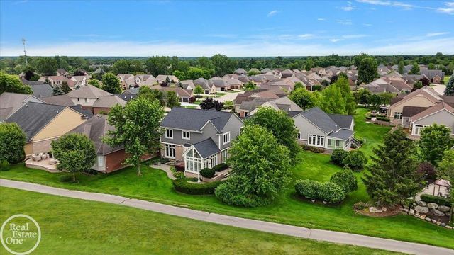 59807 Glacier Ridge N. Drive, Washington Twp, MI 48094