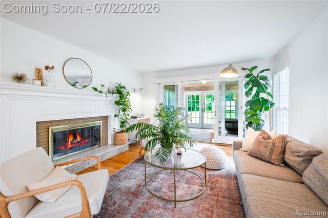 204 Terrace Court, Grand Blanc, MI 48439