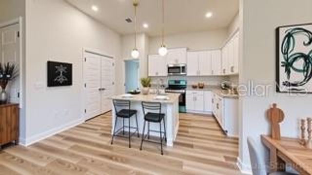 1882 N ROBERTS TRAIL, Bell, FL 32619