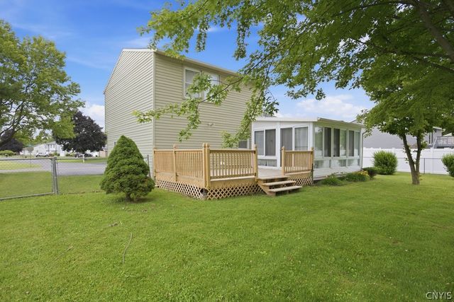 92 Ferndale Lane, Manlius, NY 13116