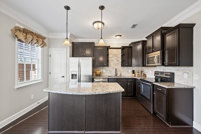 1037 Westhaven Blvd, Franklin, TN 37064