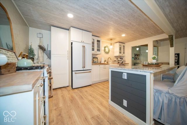 601 Ridge Road, Greenwood, IN 46142