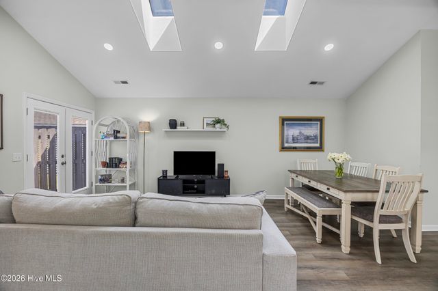 1200 Shipyard Boulevard, Wilmington, NC 28412