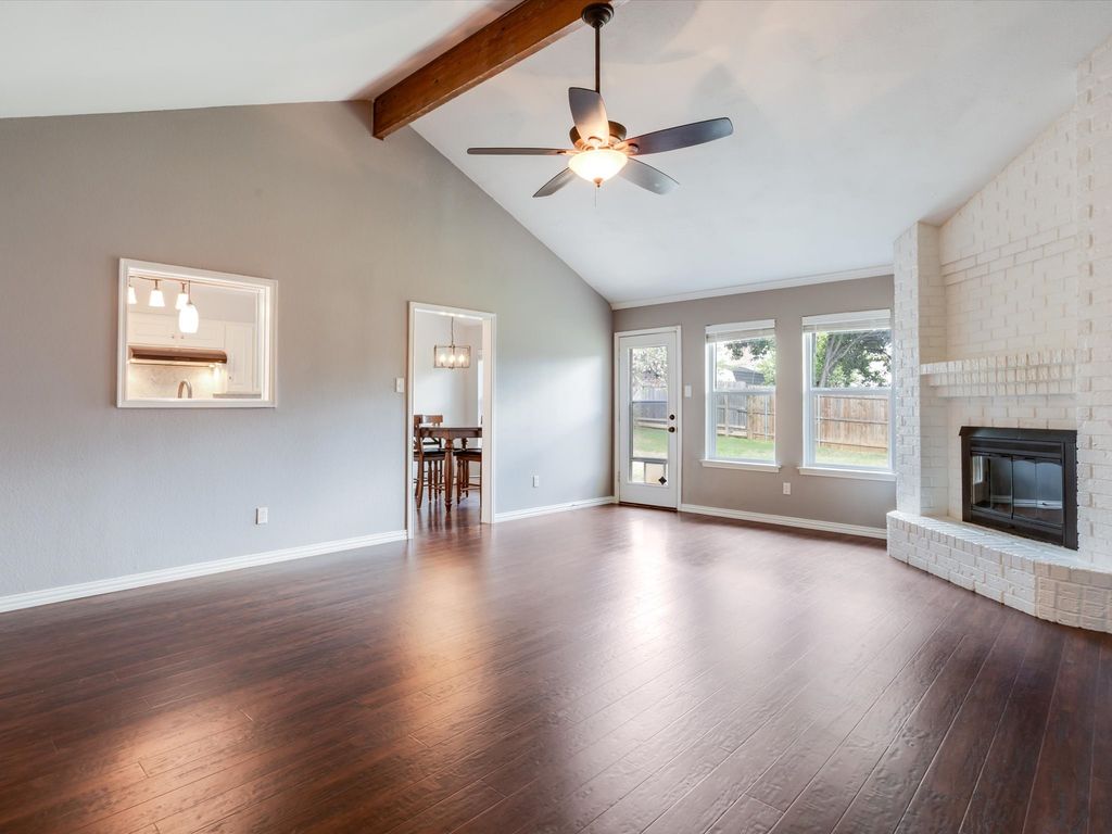 904 Forest Trail Court, Euless, TX 76039 — photo 4