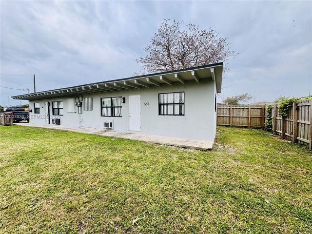 536 SW 6th Ter 536, Homestead, FL 33030