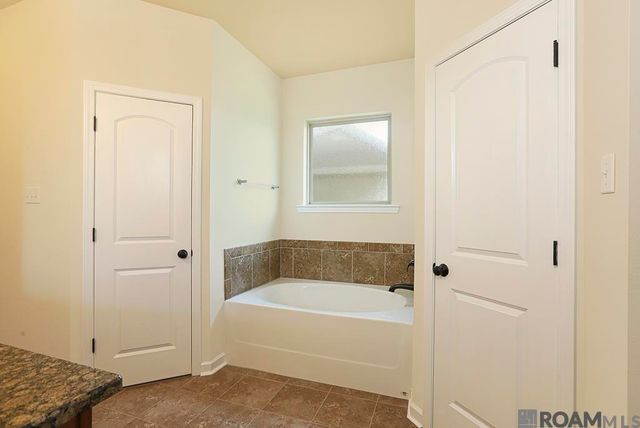 13149 Ribbonwood Dr, Denham Springs, LA 70726