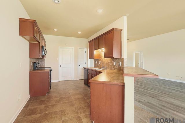 13149 Ribbonwood Dr, Denham Springs, LA 70726