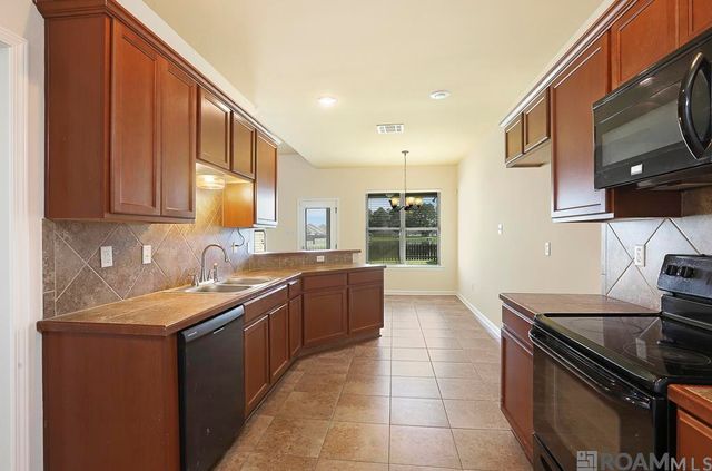 13149 Ribbonwood Dr, Denham Springs, LA 70726