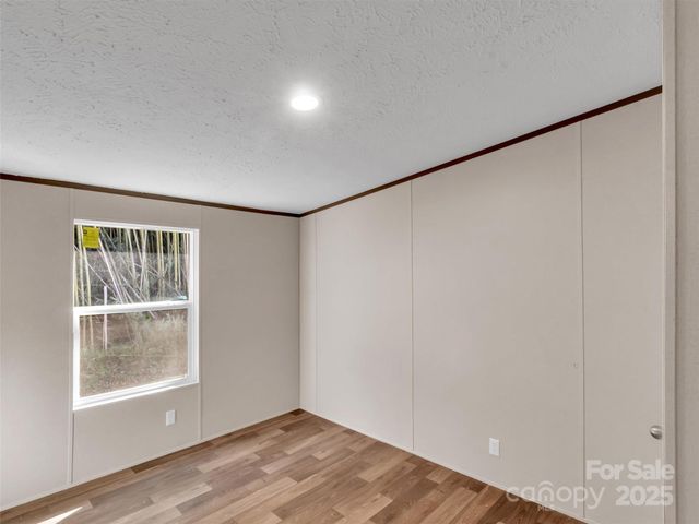 28 Addie Lane, Waynesville, NC 28786