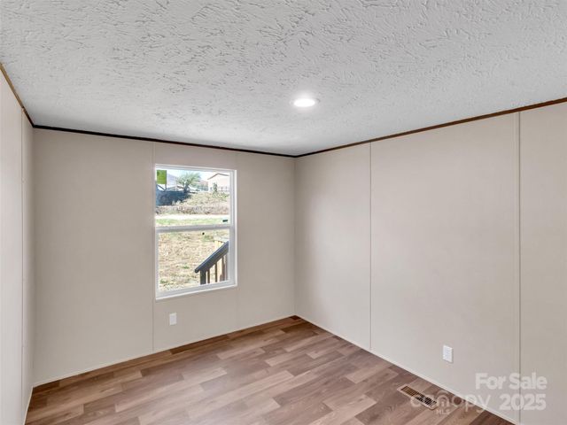 28 Addie Lane, Waynesville, NC 28786