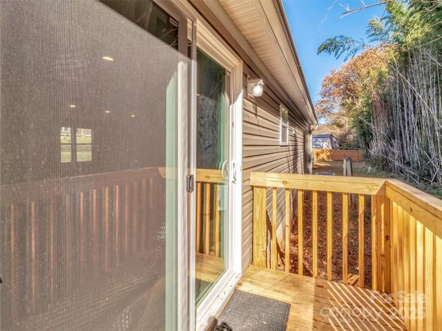 28 Addie Lane, Waynesville, NC 28786