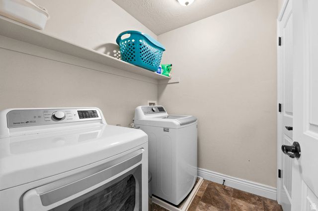 268 E CARLY DR, Grantsville, UT 84029