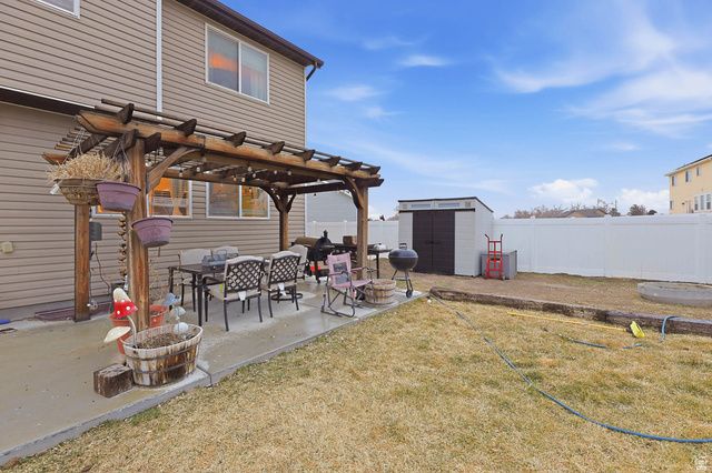 268 E CARLY DR, Grantsville, UT 84029